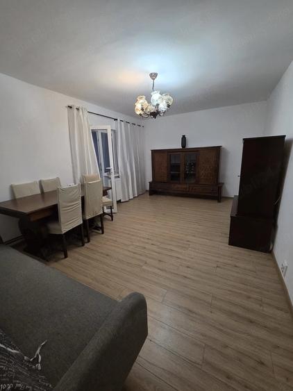 Apartament cu 2 camere decomandat în Răcădău
