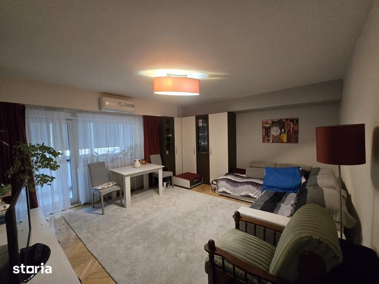 Apartament cu 2 camere în Între Lacuri
