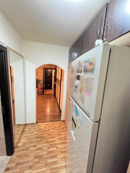 Vanzare Apartament 3 camere centrala propie Drumul Taberei-Valea Ialomitei - 8