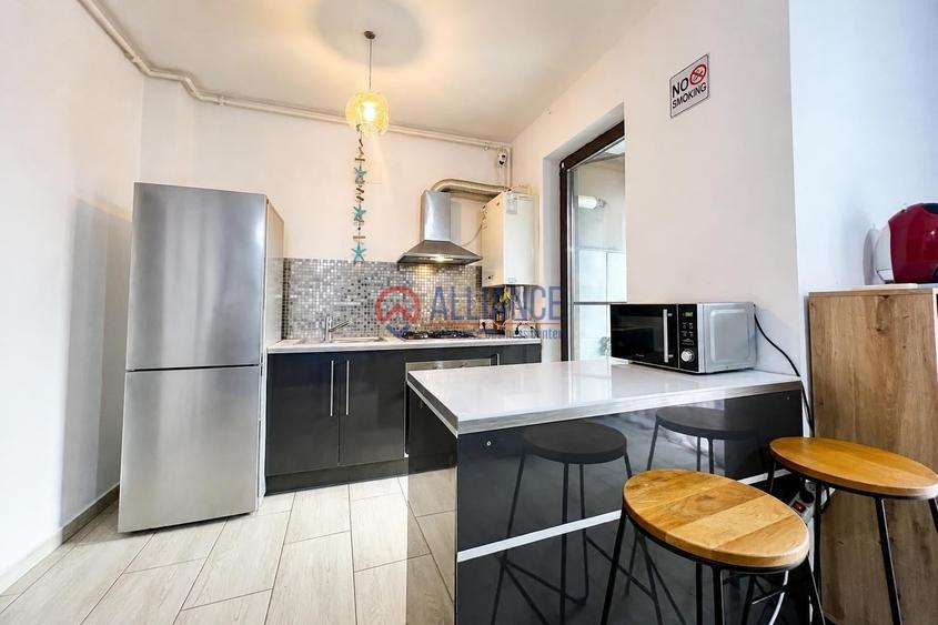 Apartament cu 2 camere semidecomandat în Central