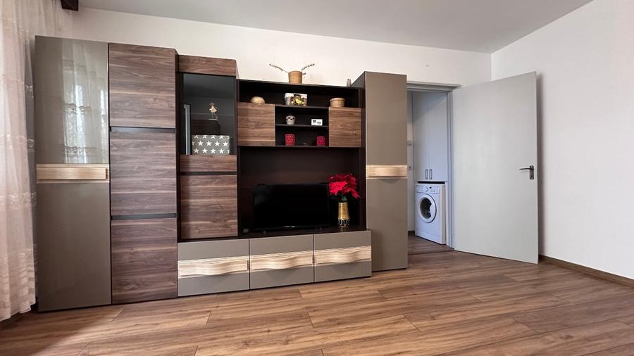 Apartament cu 2 camere semidecomandat, mobilat în Griviței