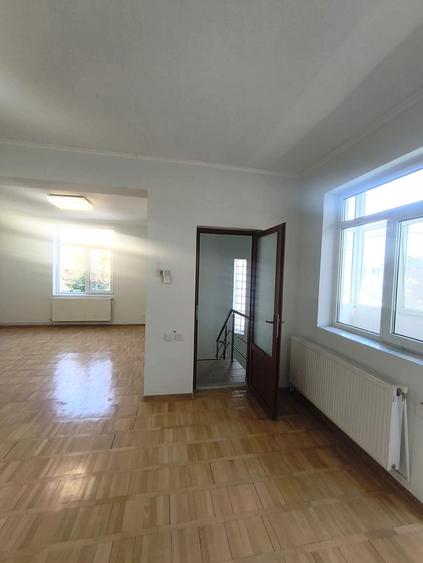 Birou, de 250 mp, în Iancului