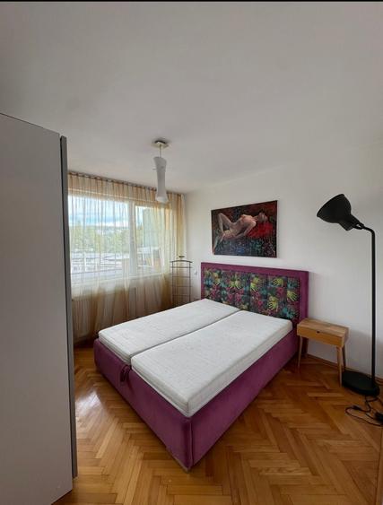 Apartament cu 3 camere în Aleea Carpați