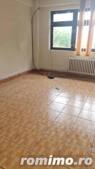 Spațiu comercial, de 80 mp, în Mureșeni