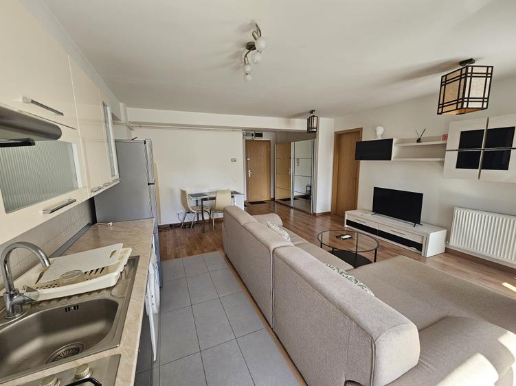 Apartament cu 2 camere semidecomandat în Timișoara