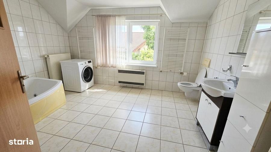 Casa cu 3 camere,pretabila pentru spatii birouri - 2