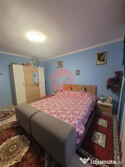 Casă cu 3 camere cu Teren 236 Mp în Central