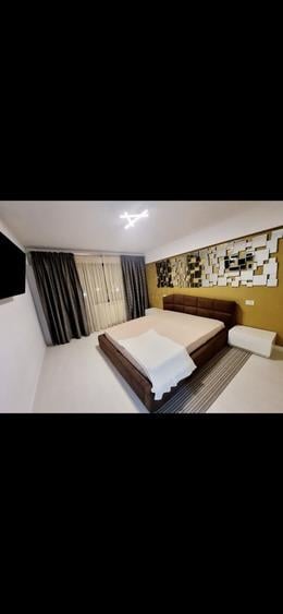 Apartament cu 3 camere decomandat în Ultracentral
