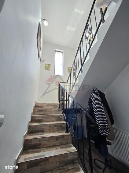 Casă cu 5 camere cu Teren 518 Mp în Ciurea