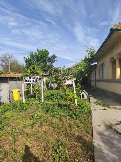 Casă cu 6 camere cu Teren 934 Mp în Central