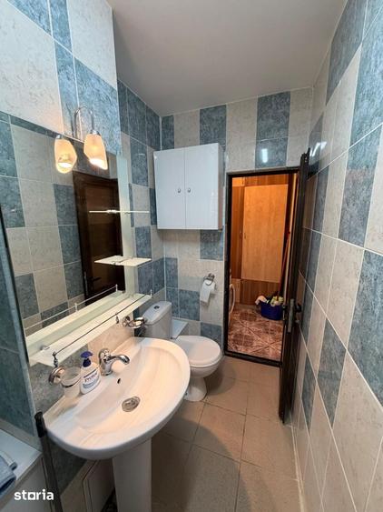 Apartament cu 3 camere în Mazepa 2