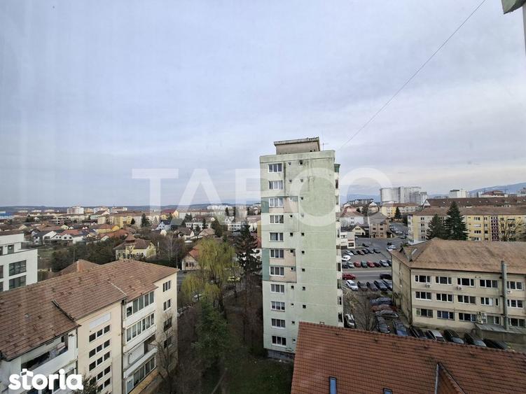 Apartament cu 2 camere semidecomandat, mobilat în Mihai Viteazul