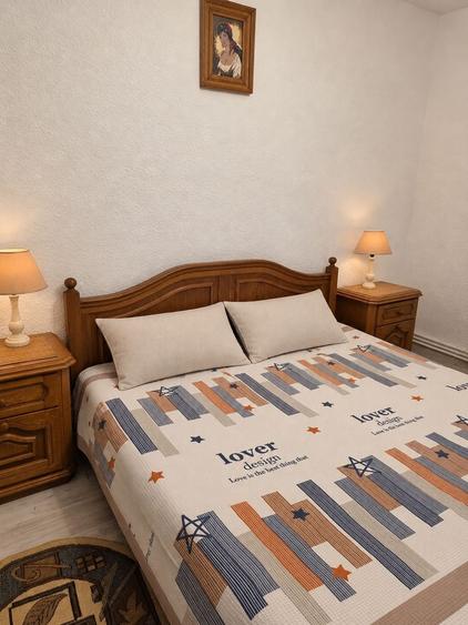 Apartament cu 3 camere decomandat în Obcini