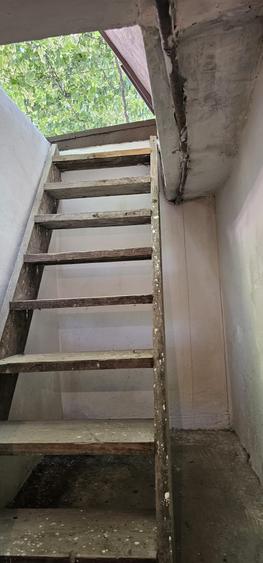 Casă individuală cu 4 camere cu Canalizare în Valu lui Traian