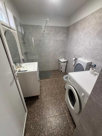 Casă cu 4 camere în Târnova