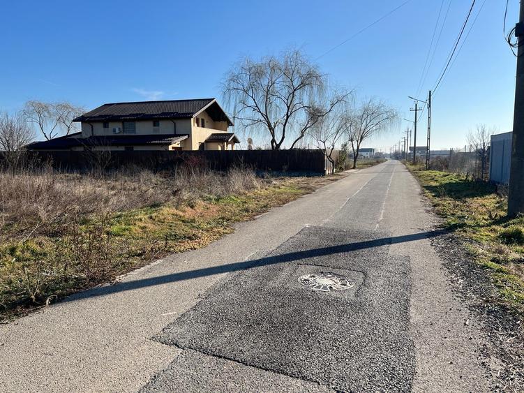 Teren Construcții intravilan de 1000 mp, în Grădiștea