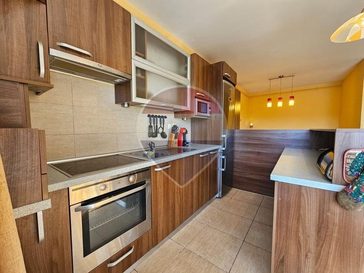 Apartament cu 2 camere decomandat, mobilat în Baciu