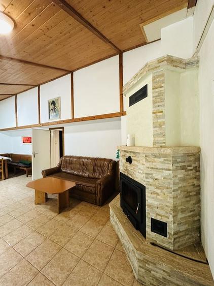 Casă cu 4 camere cu Teren 3000 Mp în Strungari