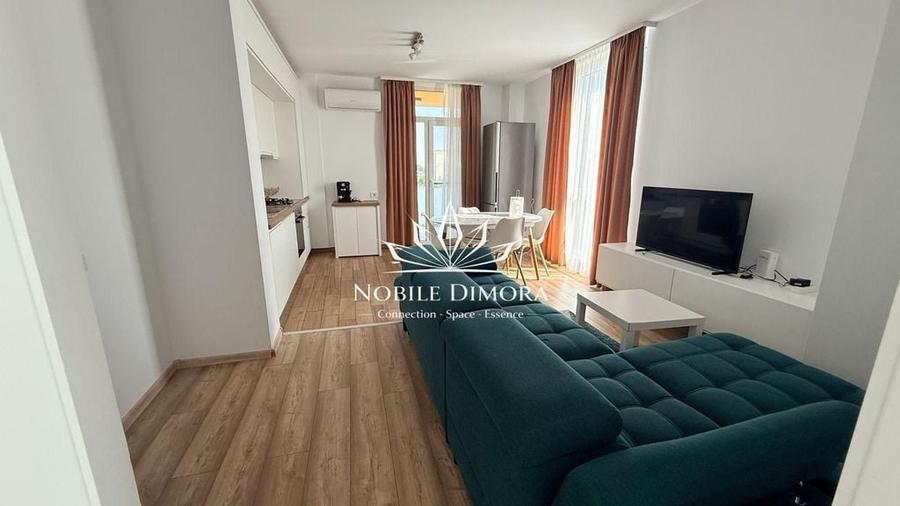 Apartament cu 3 camere semidecomandat în Central