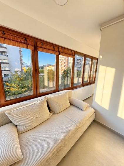 Apartament cu 2 camere semidecomandat, mobilat în Semicentral