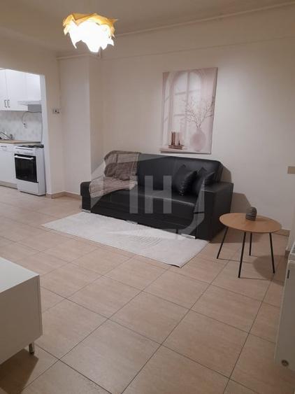 Apartament cu 2 camere semidecomandat, mobilat în Mărăști