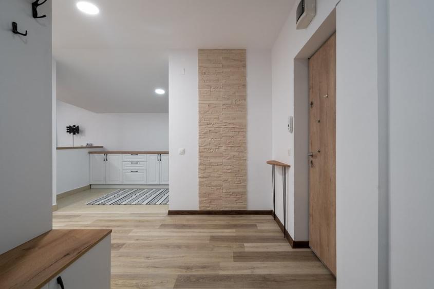 Apartament cu 2 camere decomandat în Otopeni