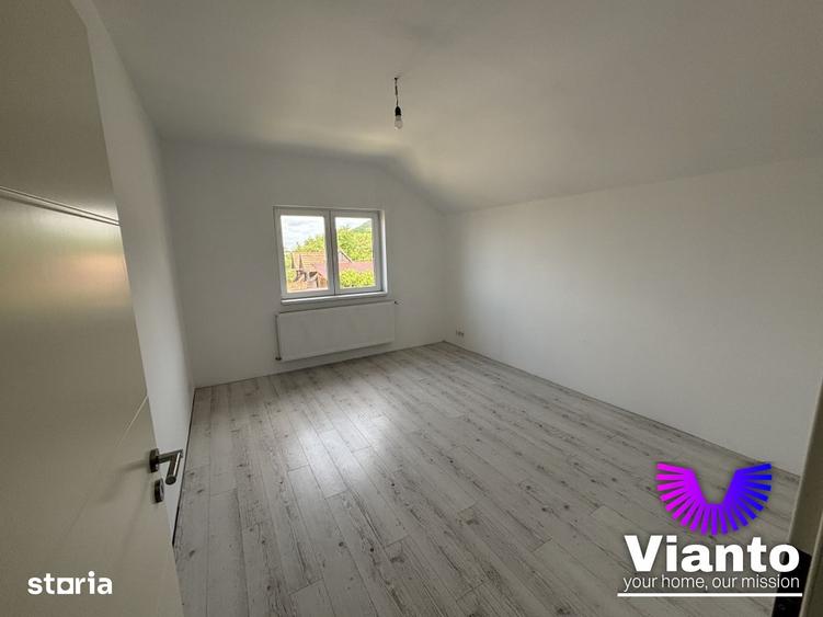 Casă cu 4 camere cu Teren 235 Mp în Gura Râului