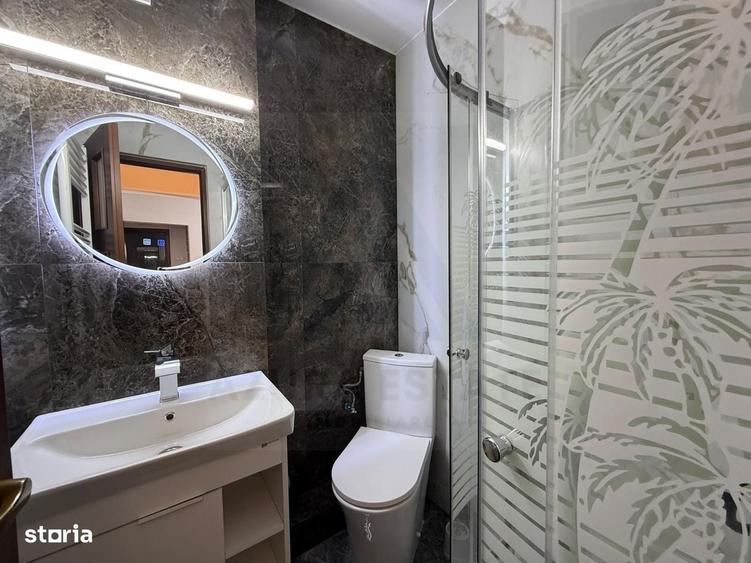 Apartament cu 4 camere decomandat în Cândești