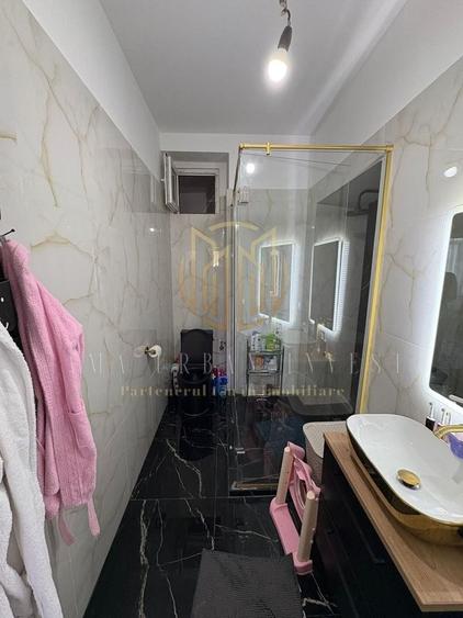 Apartament cu 2 camere semidecomandat, mobilat în Centrul Istoric