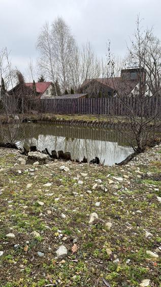 Teren Construcții intravilan de 1535 mp, în Sadu