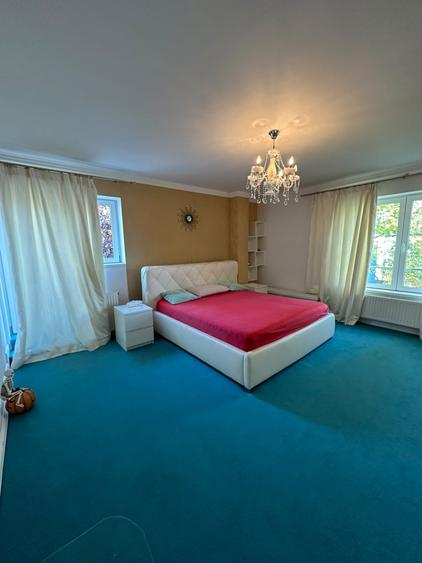 Penthouse cu 4 camere decomandat, mobilat în Băneasa
