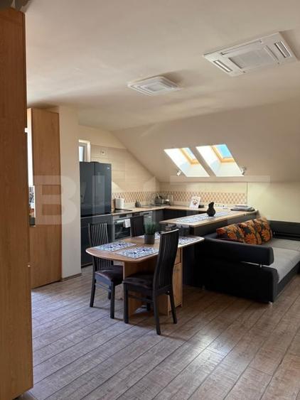 Apartament cu 3 camere decomandat, mobilat în Unirii