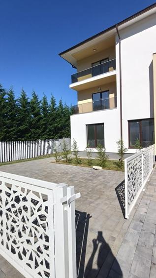 Apartament cu 3 camere decomandat în Găgeni