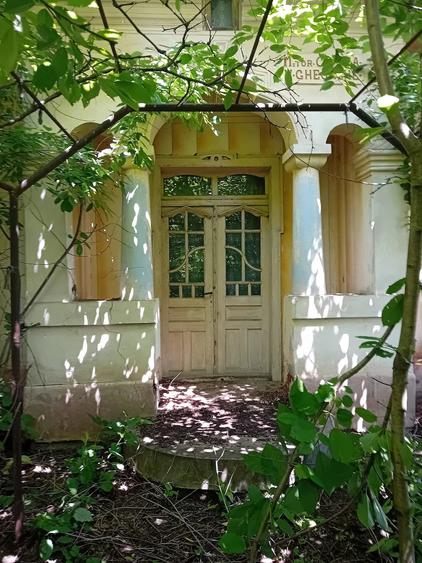 Casă cu Teren 2720 Mp în Ștefan cel Mare