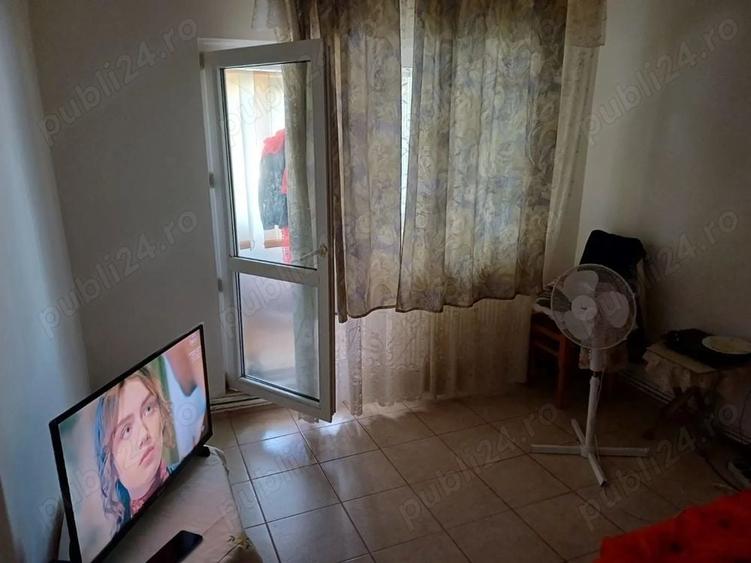 Apartament cu 2 camere decomandat în Vest