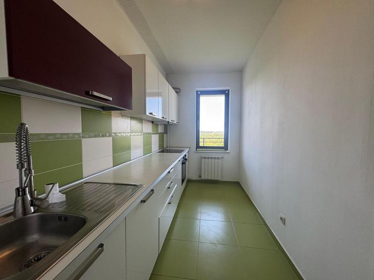 Apartament cu 2 camere semidecomandat, mobilat în Băneasa