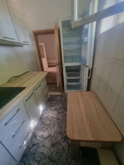 Casă cu 3 camere în Central