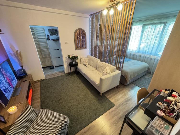 Apartament 2 camere complet renovat | Zona Liceul Traian | Etaj 1 - 1