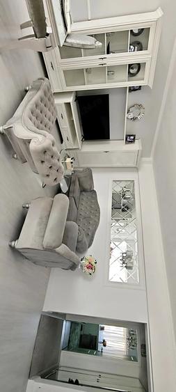 Apartament cu 3 camere decomandat în Ultracentral