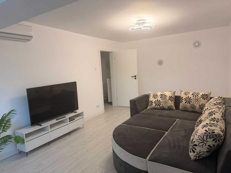 Apartament cu 3 camere decomandat în Gorjului