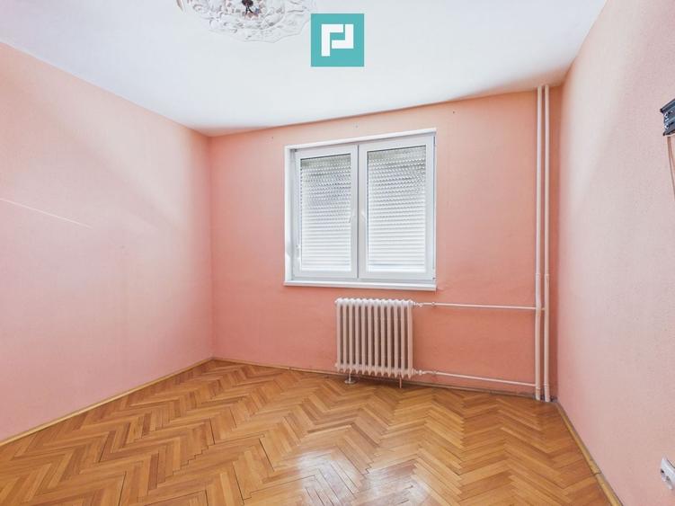 Apartament cu 3 camere decomandat în Rogerius