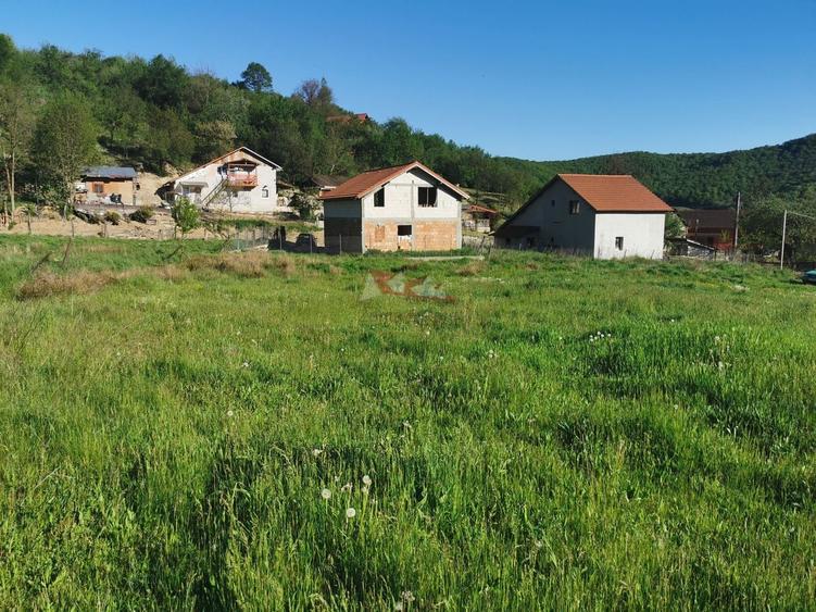 Teren Construcții intravilan de 729 mp, în Nord-Vest