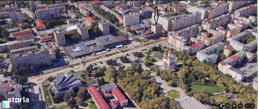 Spațiu comercial, de 2,845 mp, în Central