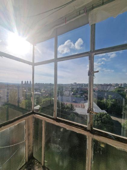 Apartament cu 2 camere decomandat în Centru Civic