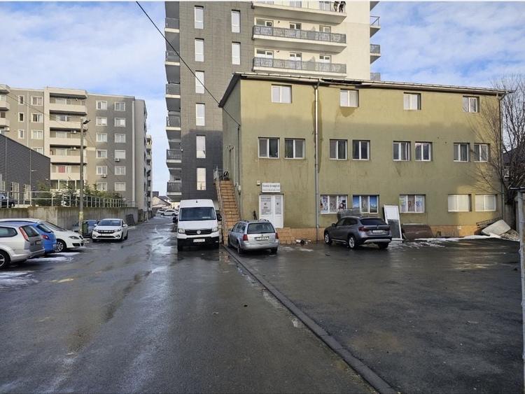 Spațiu comercial, de 170 mp, în Central