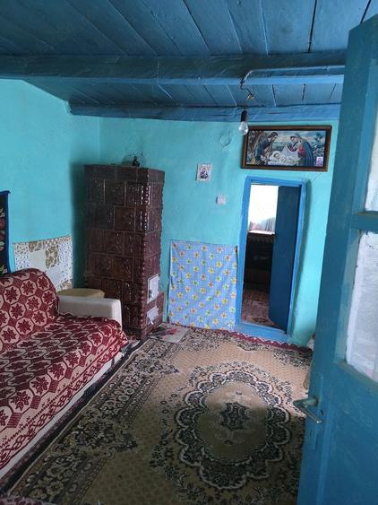 Casă cu Teren 1050 Mp în Pecineaga