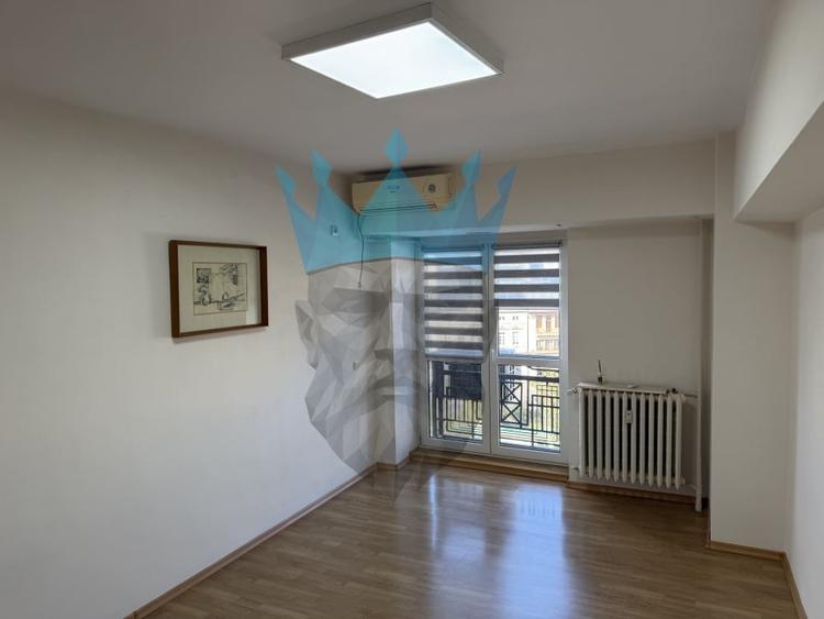 Apartament cu 2 camere decomandat în P-ța Unirii