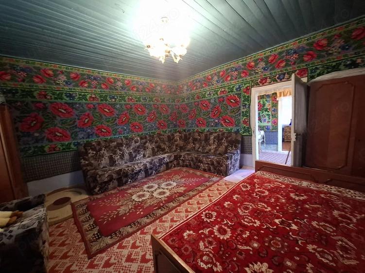 CASA DE VANZARE IN CENTRUL COMUNEI SOVEJA, ideala pentru locuire sau casa de vacan?a - 1