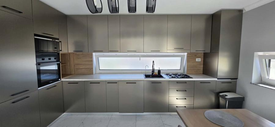 Duplex cu 3 camere cu Canalizare în Periferie
