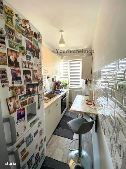 Apartament cu 2 camere semidecomandat în Craiovița Nouă